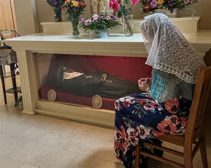 A Missouri nun's body seems intact 4 years after she was buried